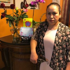 Meet your Posher, Zenaida